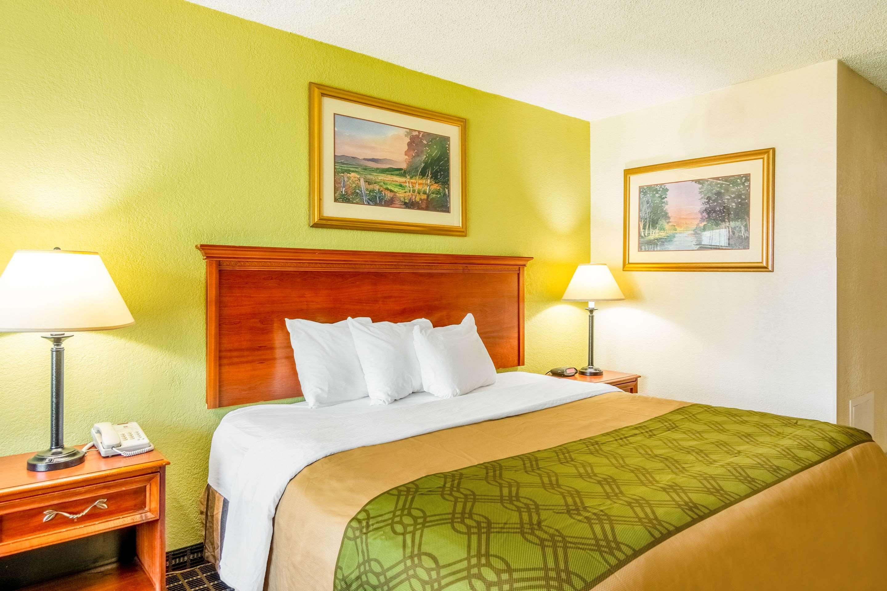 Rodeway Inn Central Ричмонд Экстерьер фото